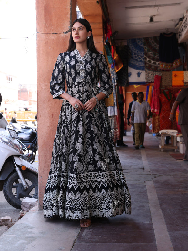 Black and White Vasansi Silk Printed Gown