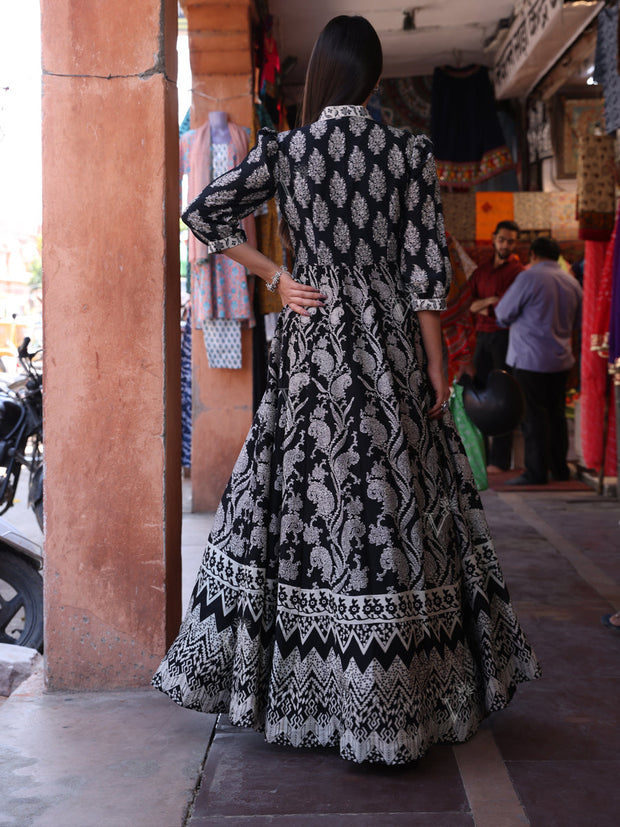 Black and White Vasansi Silk Printed Gown