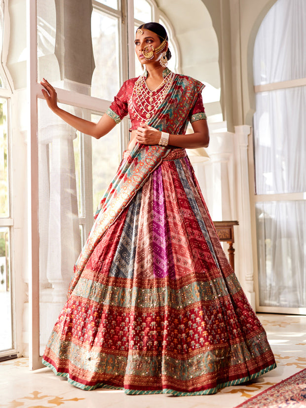 Lehenga, Lehengas, Lahanga, Lahenga, Lehenga set, Ghaghra choli, Chaniya choli, Traditional wear, Traditional, Traditional outfit, Printed, Highlighted, Lightweight, Navratri, Navratra, Bandhani, Bandhej, Rajasthani, Jaipuri, Multi kali, Kalidaar, DD45, B2