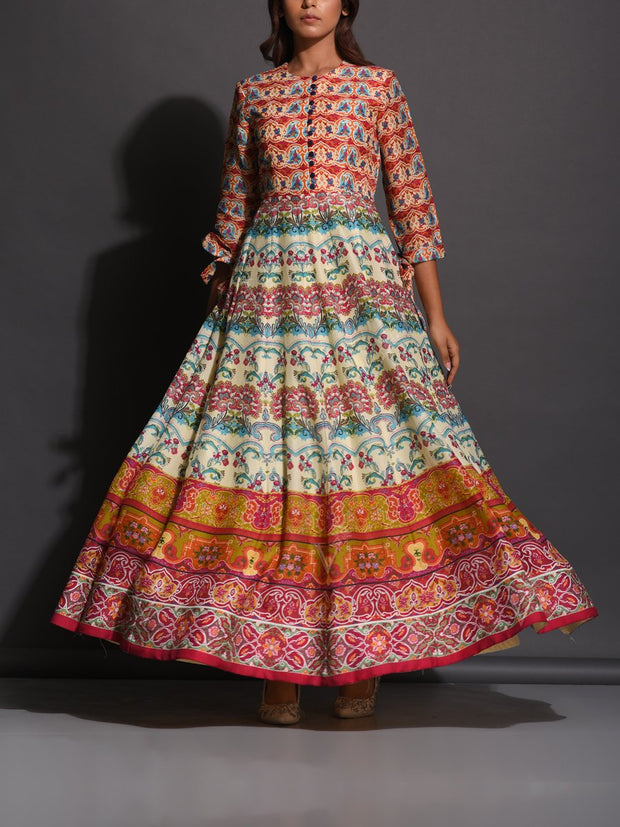 Anarkali, Anarkalis, Gown, Gowns, Traditional, Traditional outfit, Traditional wear, Printed, Silk, Silk gown, Silk anarkali, Light weight