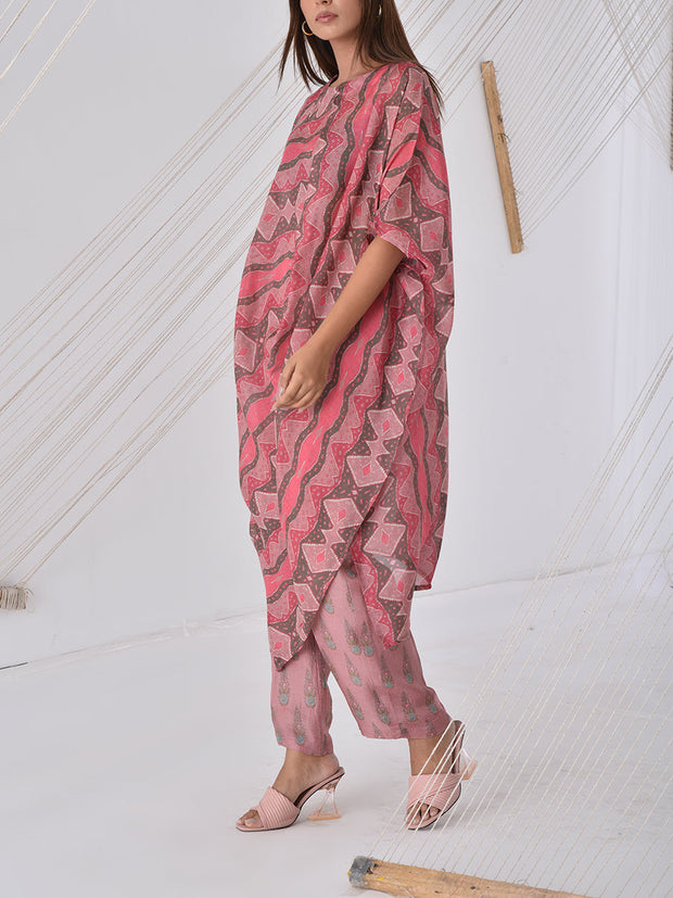 Dusky Pink Printed Cape Set